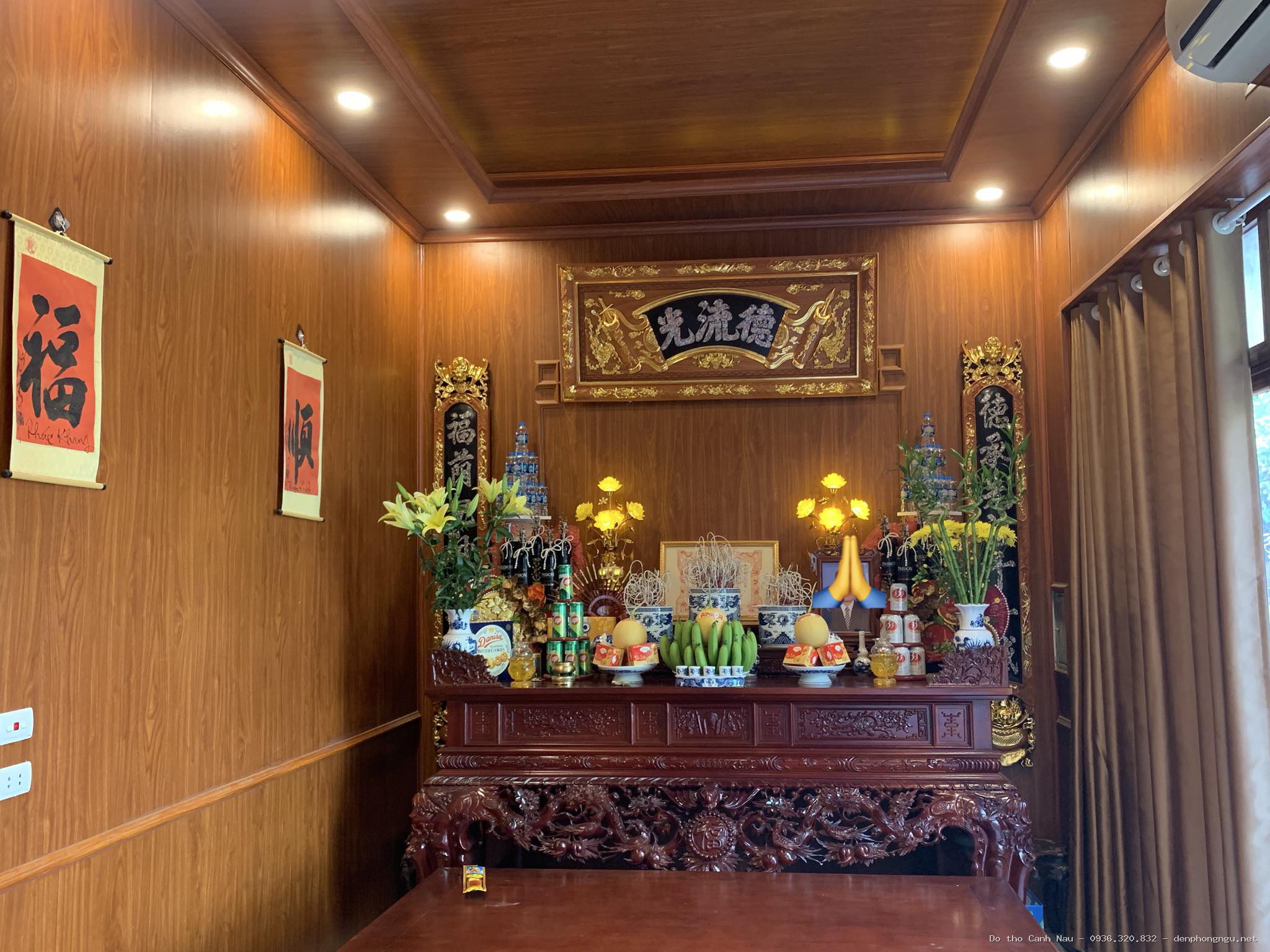 Mẫu bàn thờ Phúc Lộc Thọ gỗ gụ màu cánh gián - Bàn Thờ Chung Cư